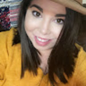 Meet your Posher, Leslie